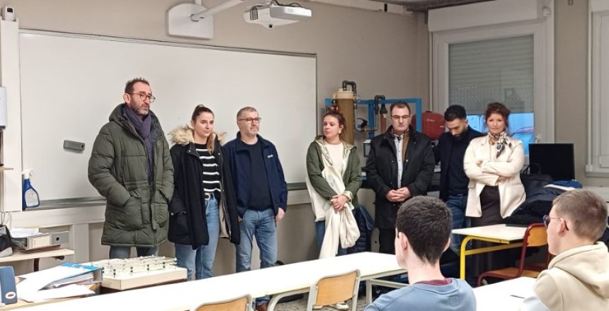 1736502050289 (Petit)